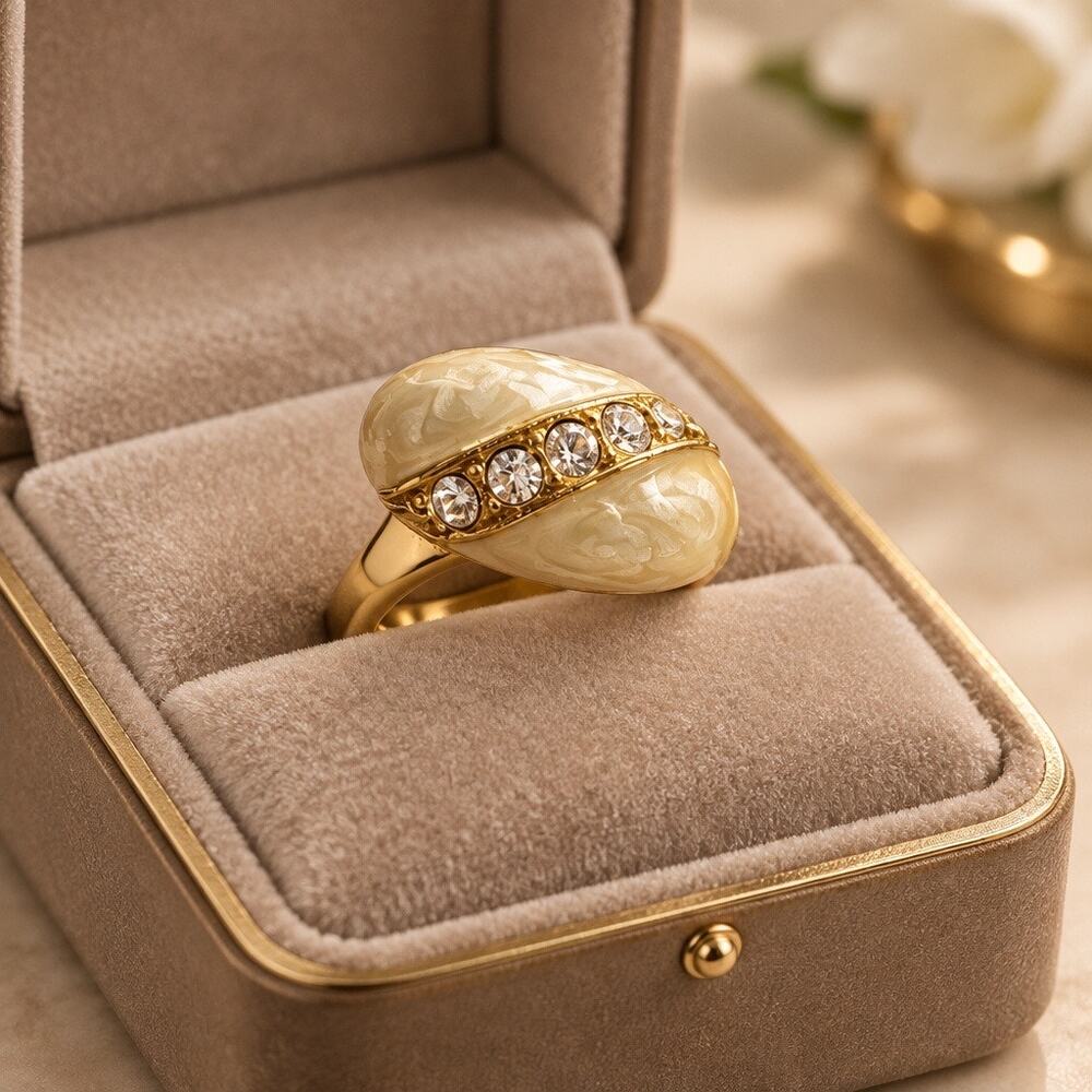 Vintage 1950s Ivory Deco Dome Cocktail Ring –Cream Enamel Asymmetrical